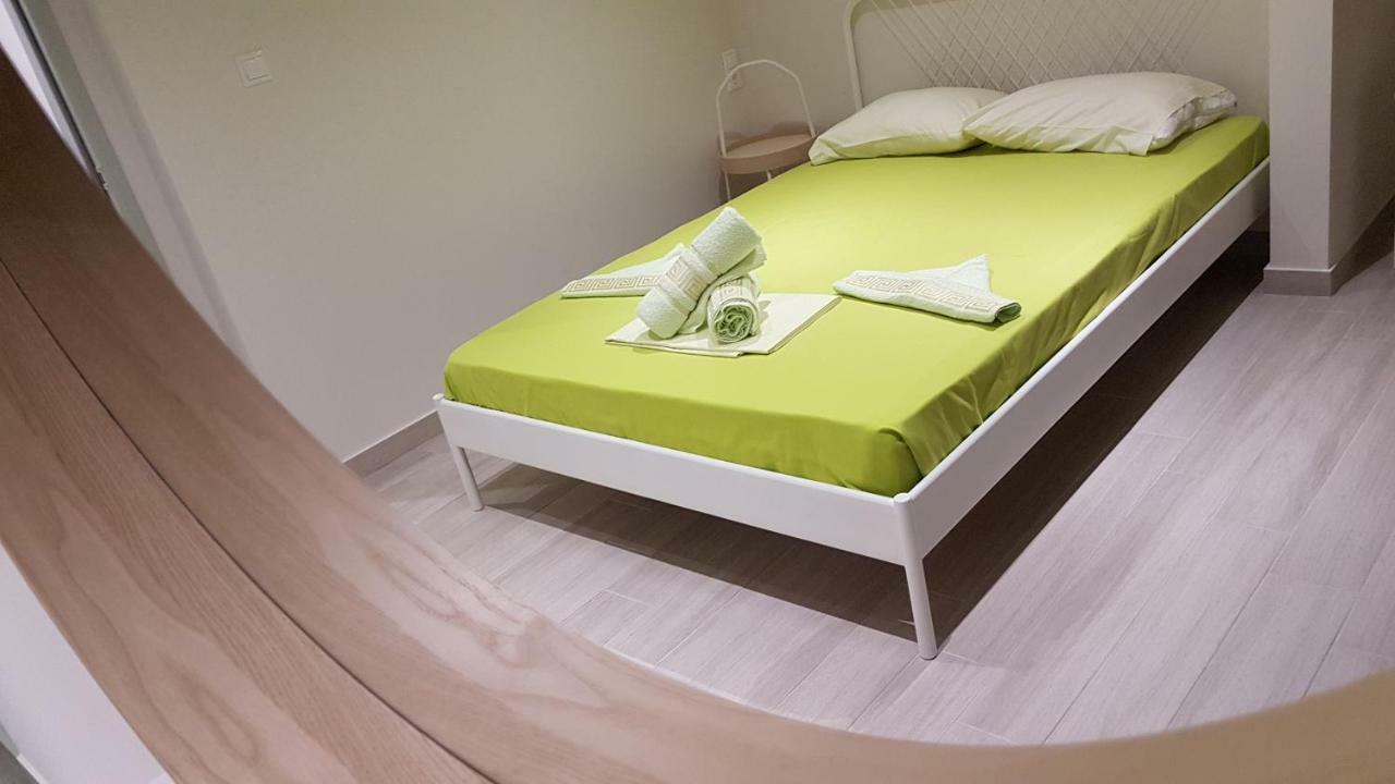 사르티 Anthia House 아파트 외부 사진